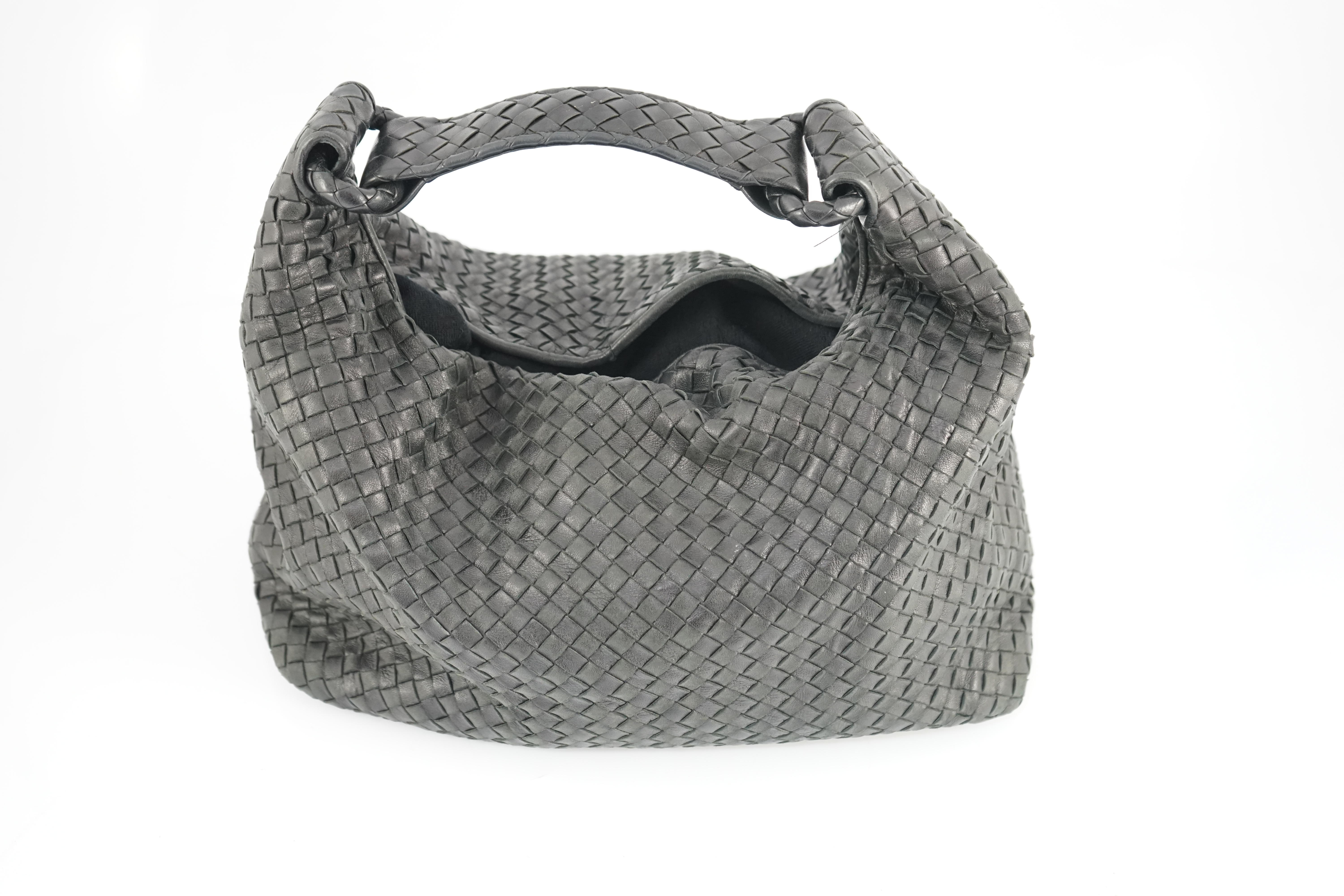 A Bottega Veneta intrecciato-weave medium black leather hobo bag, width 35cm, depth 15cm, height approx. 26cm